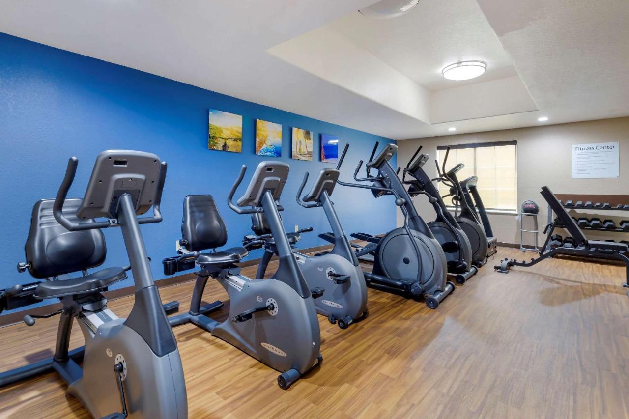 סן אנטוניו Comfort Inn & Suites Near Six Flags & Medical Center מראה חיצוני תמונה