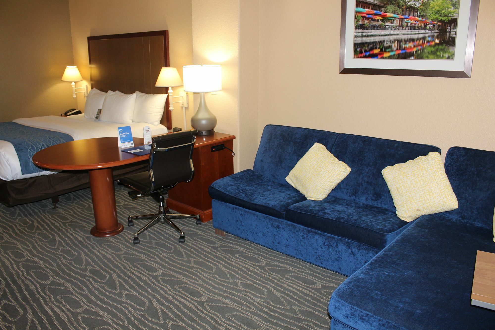 סן אנטוניו Comfort Inn & Suites Near Six Flags & Medical Center מראה חיצוני תמונה